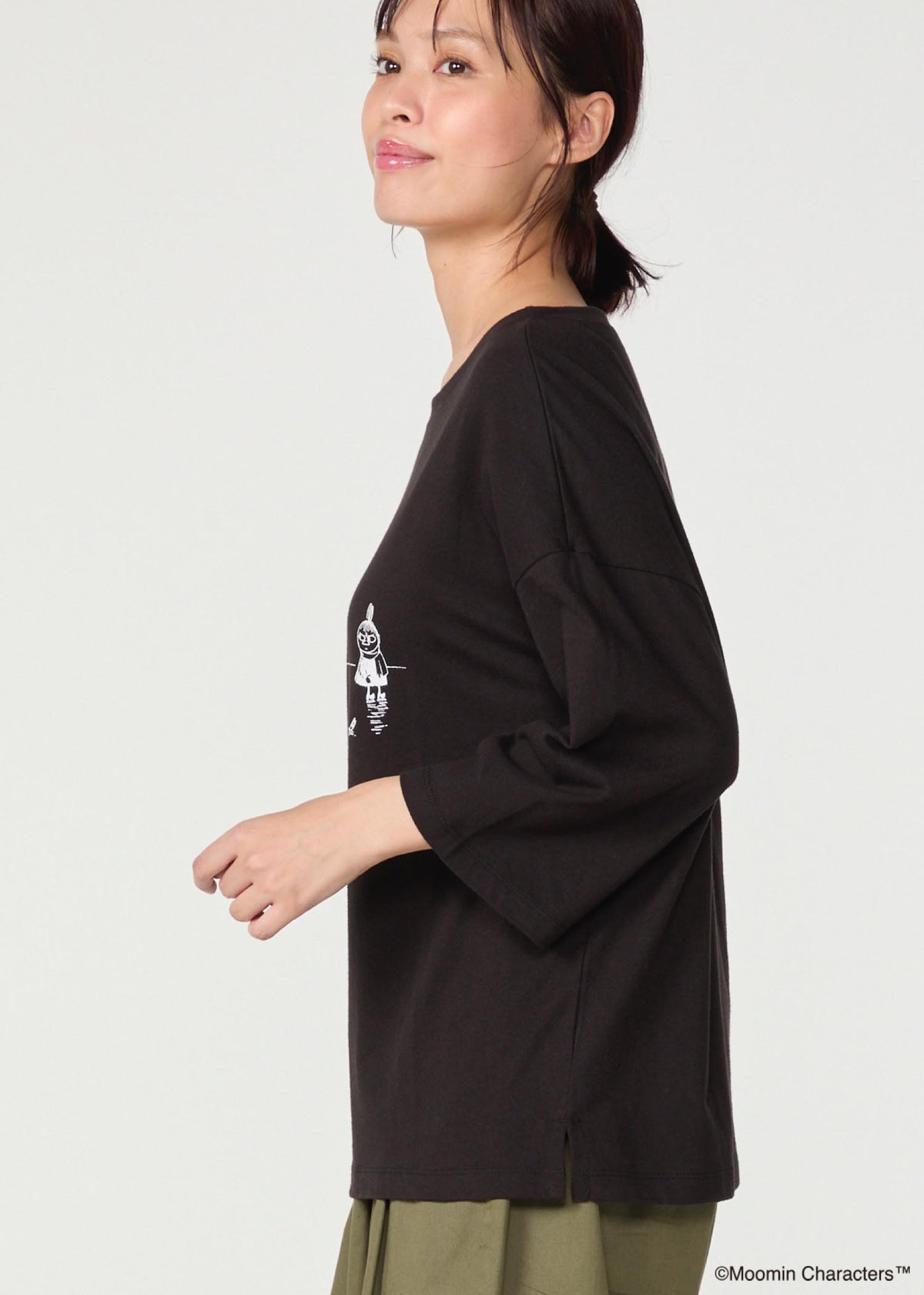 ムーミン オーガニックコットン ビッグTシャツ・氷の上の逆立ちムーミントロール