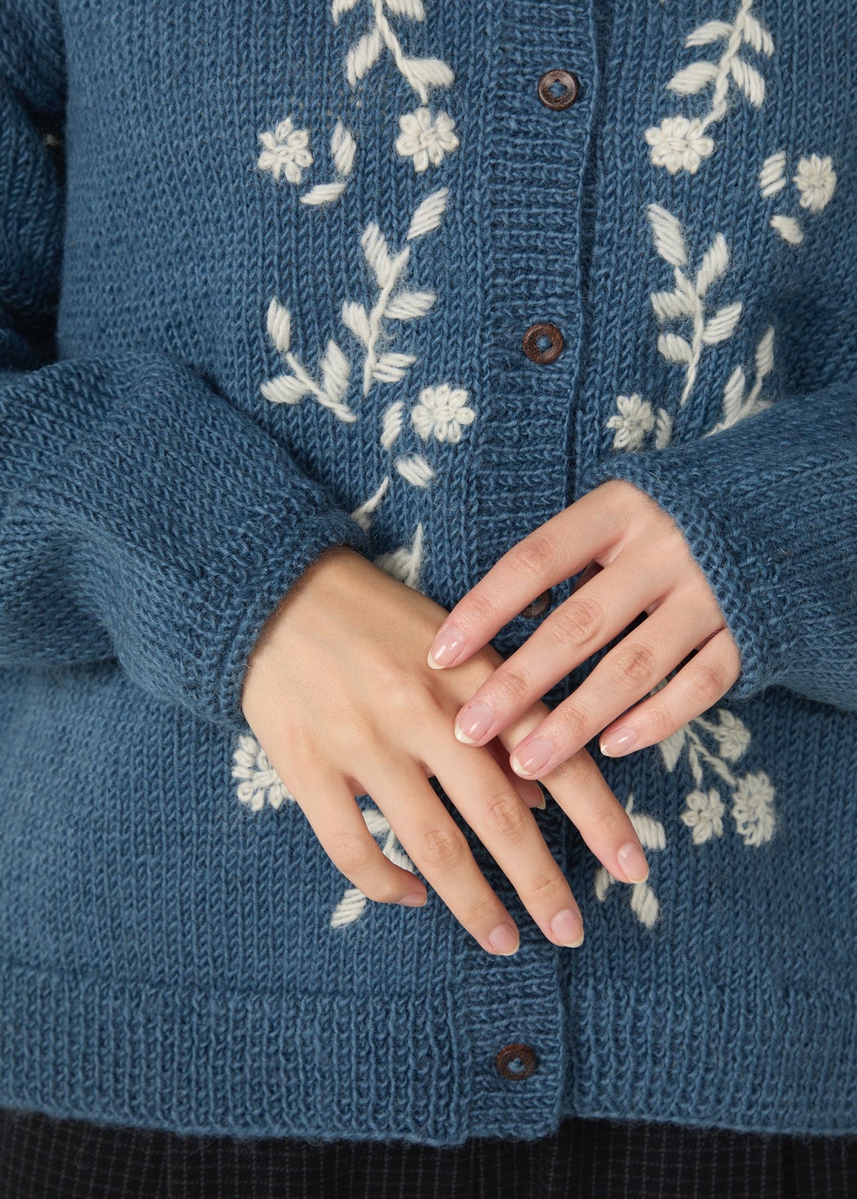 手編み&手刺繍フラワー柄 カーディガン