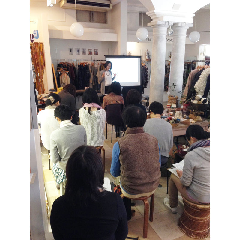 11/29(土) Pecha Kucha CAF&Eacute; Vol.2： パワー・トゥ・ザ・ピープル上映会をします！