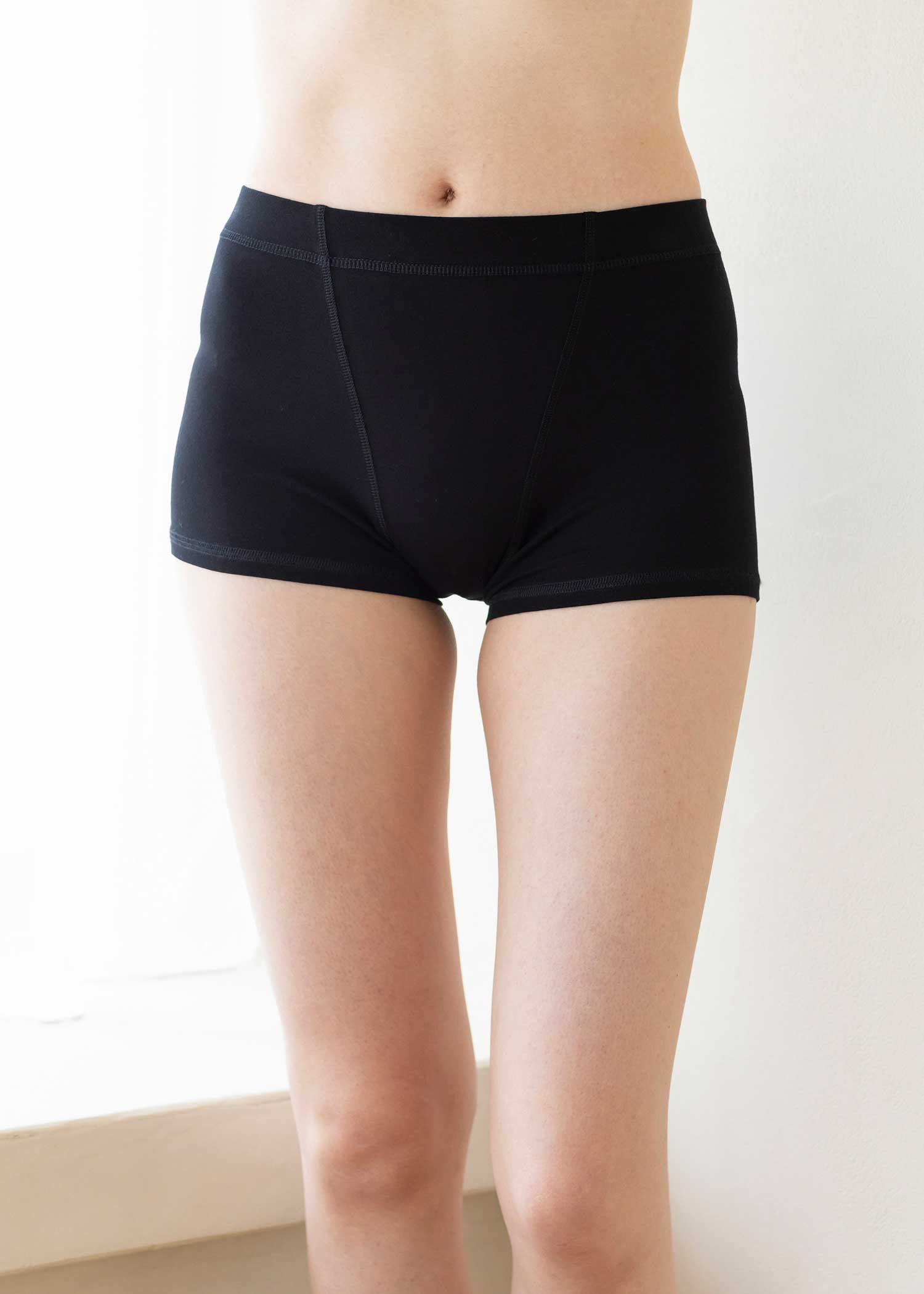 身長：170cm　着用サイズ：M