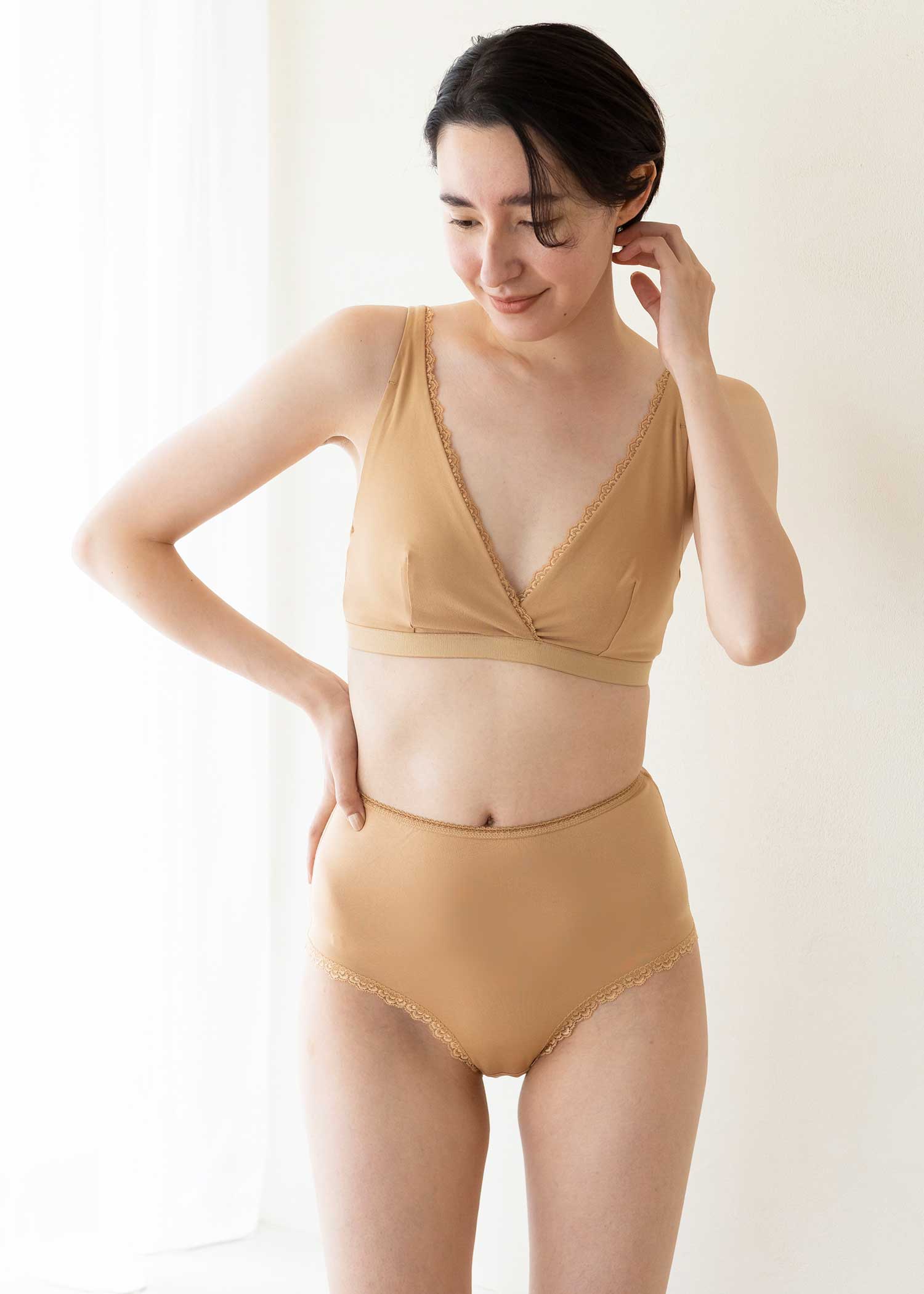 身長：170cm　着用サイズ：UK10
