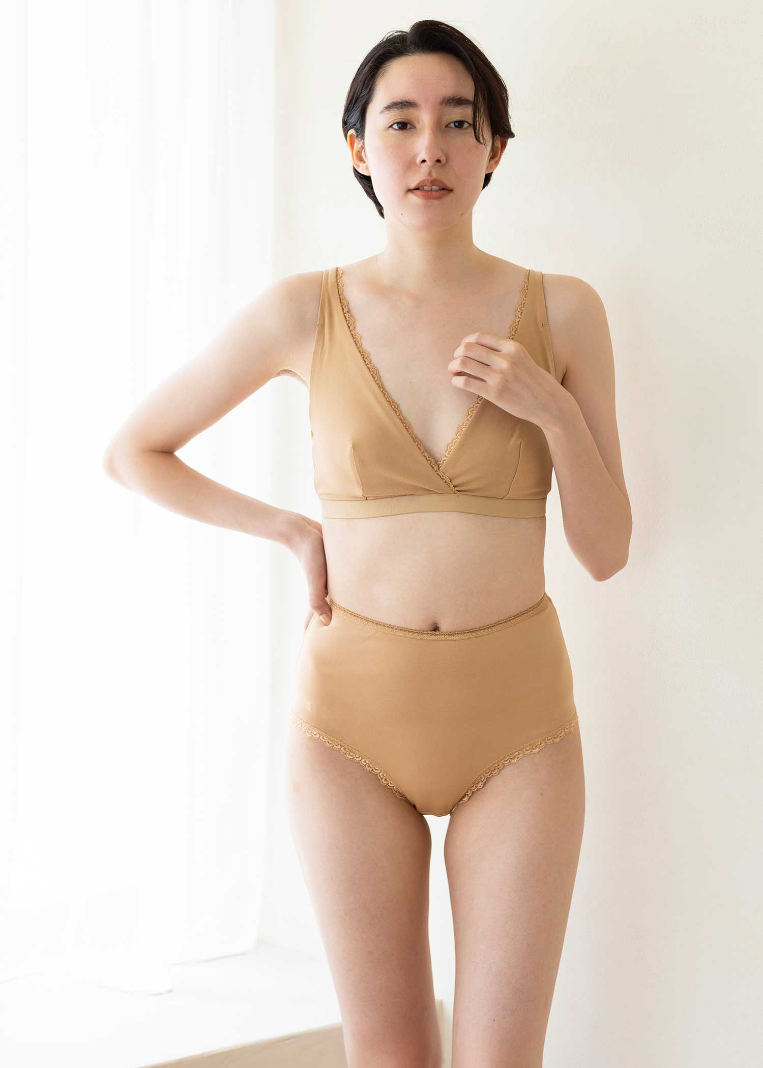 身長：170cm　着用サイズ：UK10