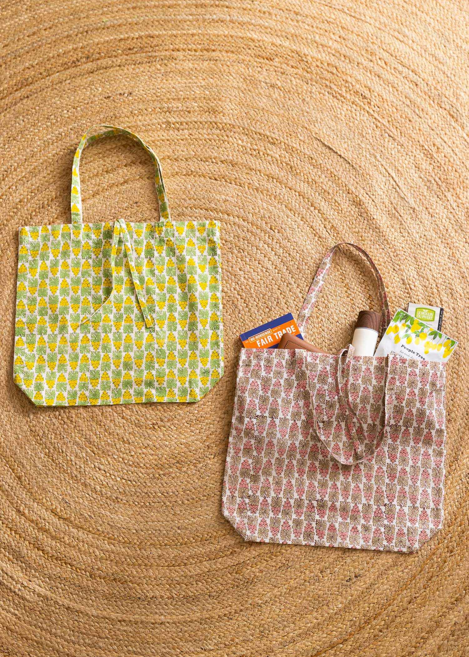Ｖ＆Ａ ブロックプリントエコトートバッグ ブロッサム柄