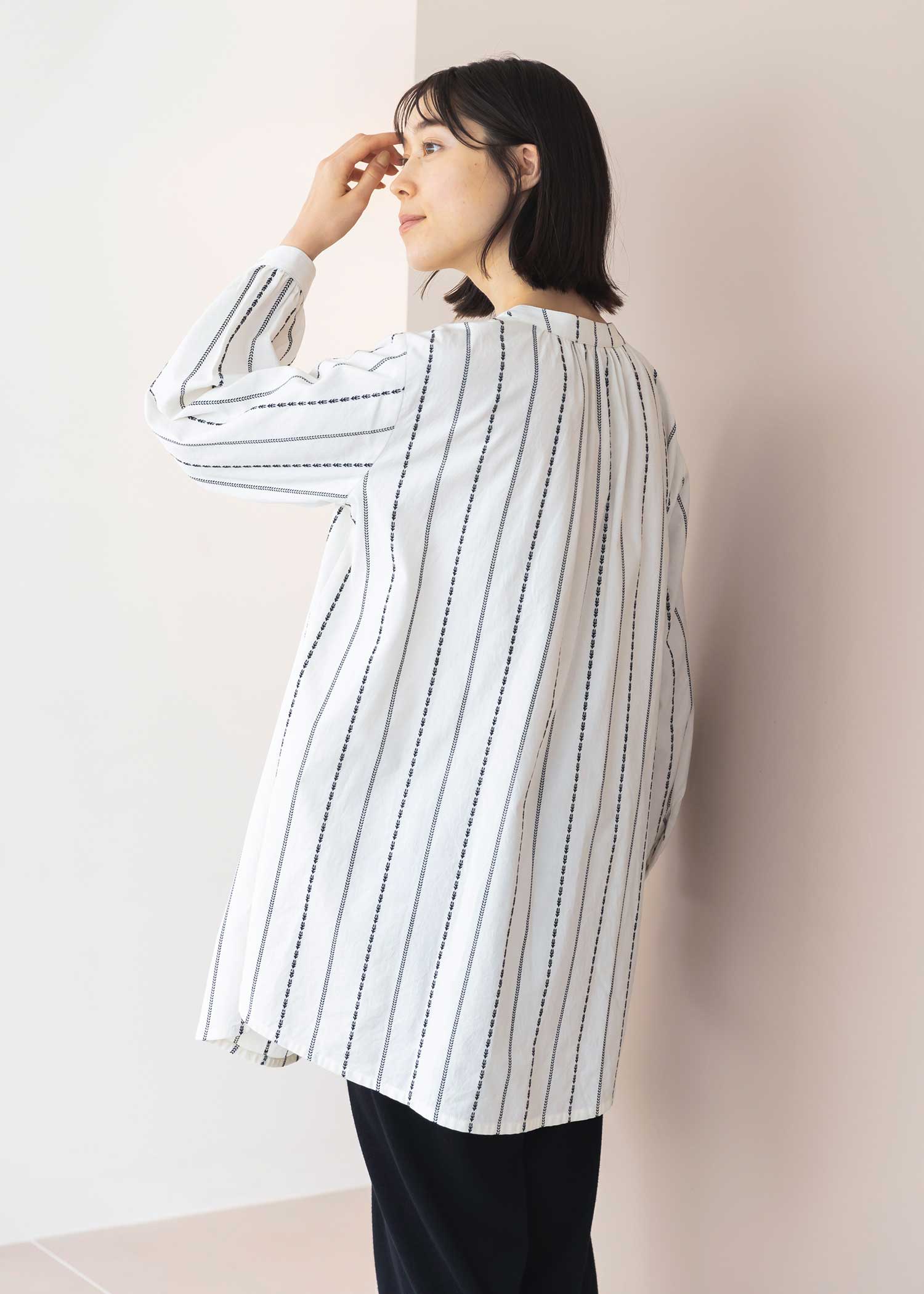 身長：170cm　着用サイズ：M