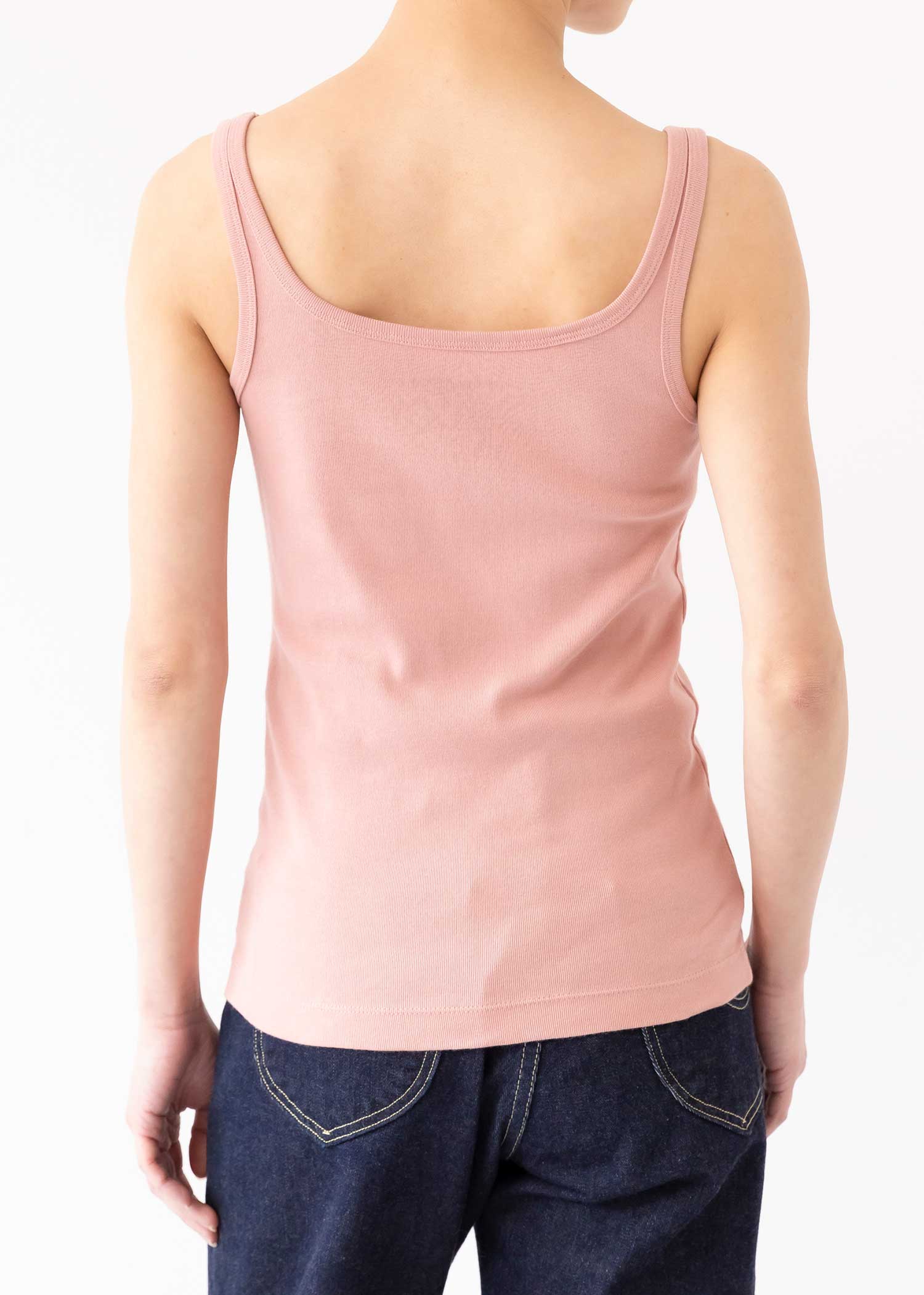 身長：162cm　着用サイズ：M