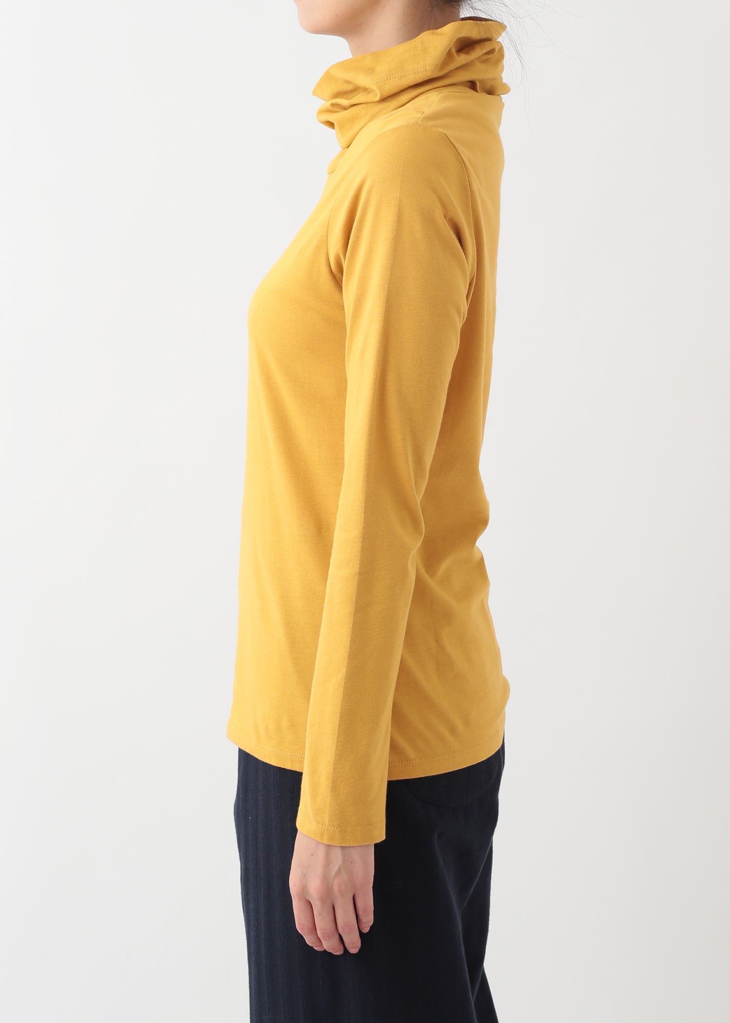 身長：166cm　着用サイズ：M
