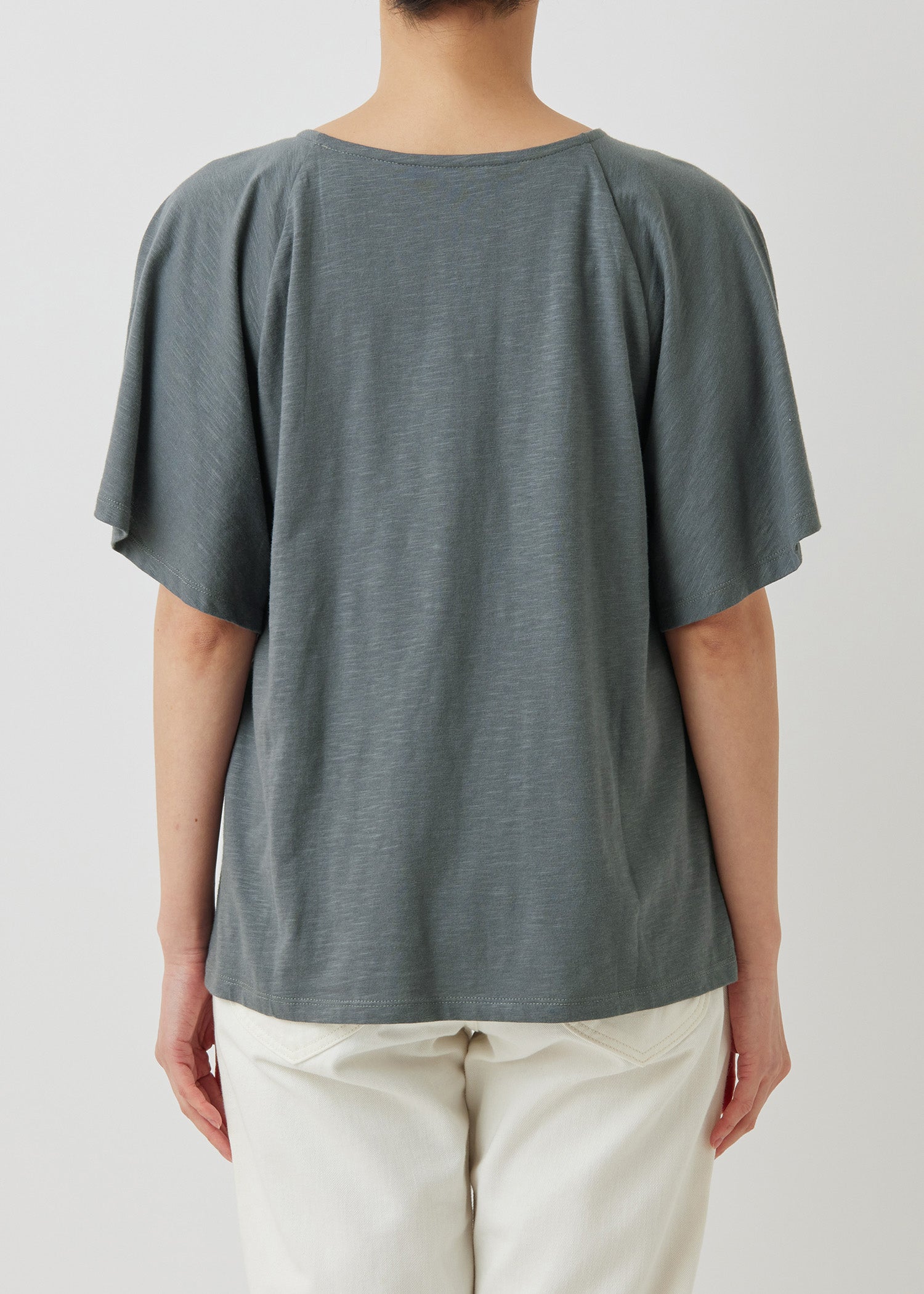 身長：166cm　着用サイズ：M