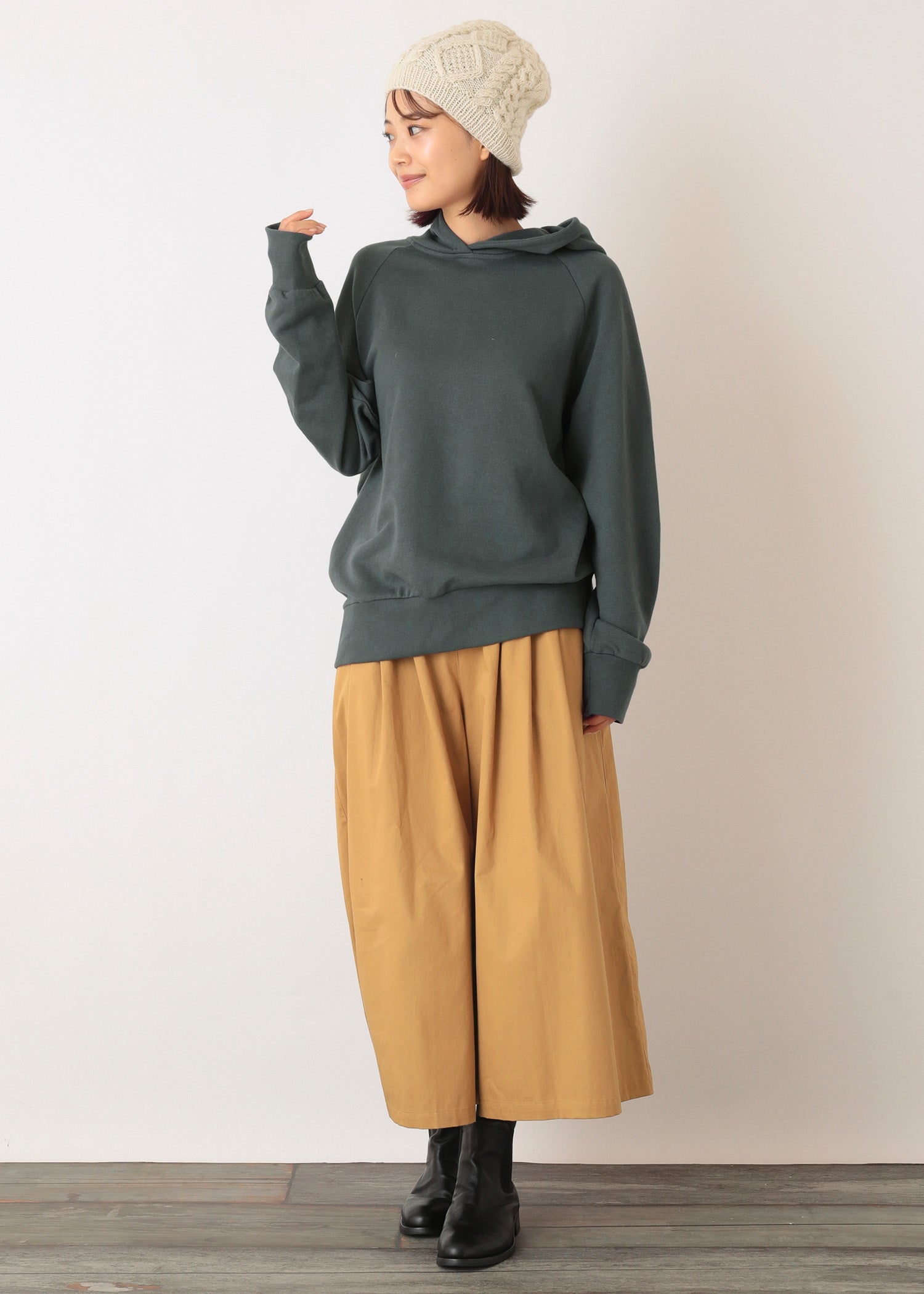 身長：166cm　着用サイズ：M