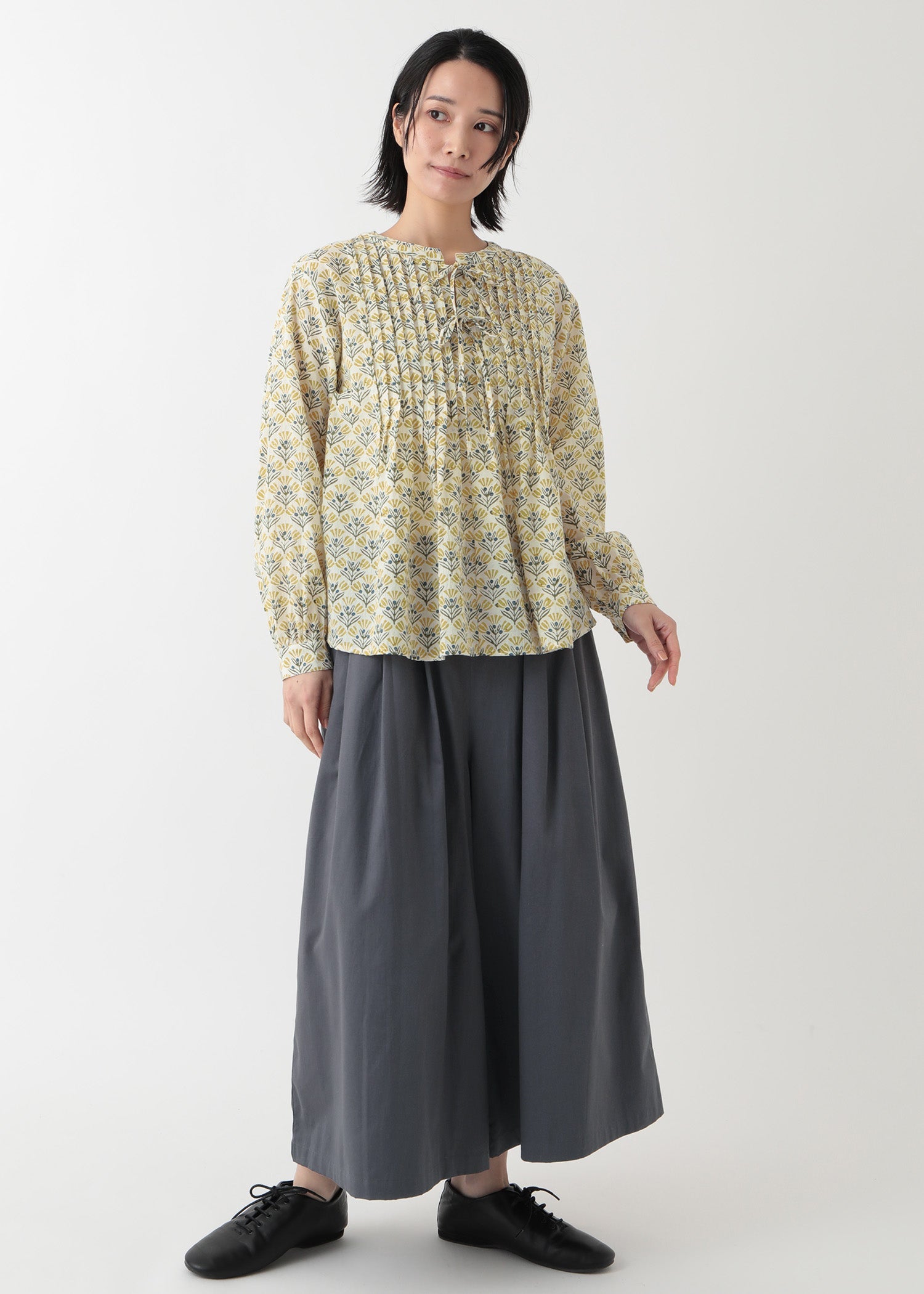 身長：165cm　着用サイズ：M