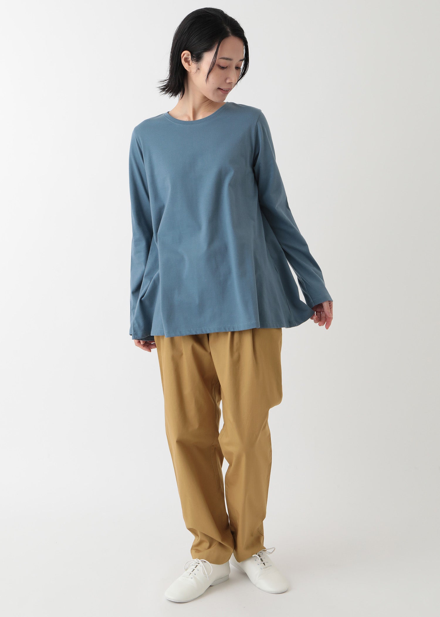 身長：165cm　着用サイズ：M