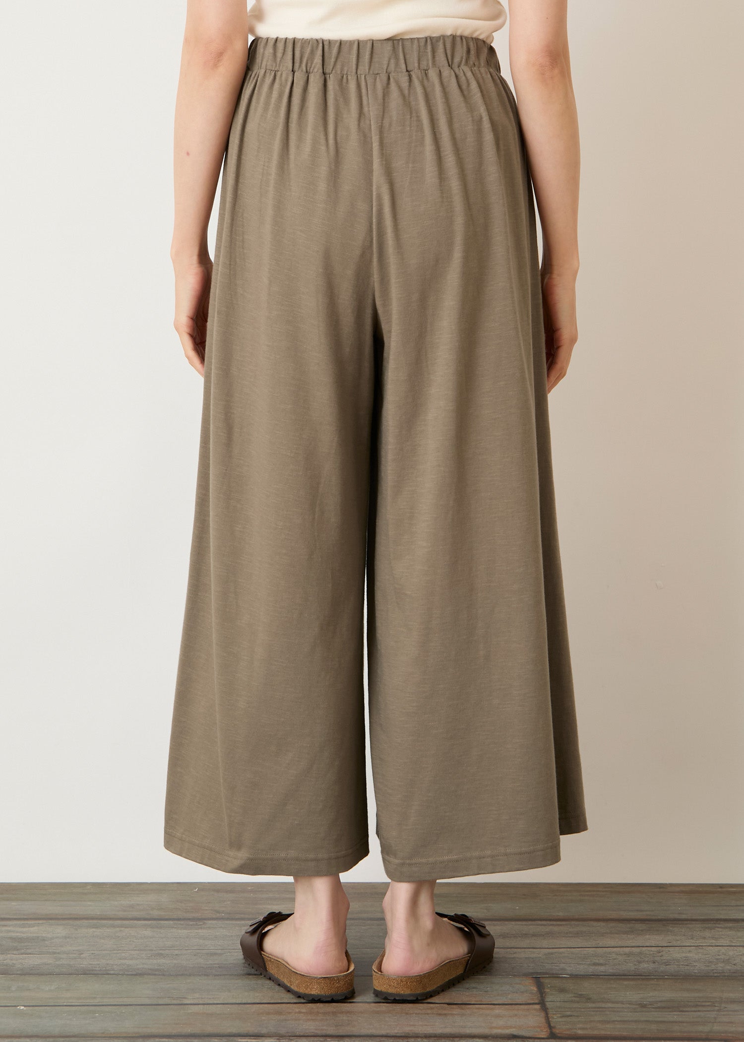 身長：162cm　着用サイズ：M