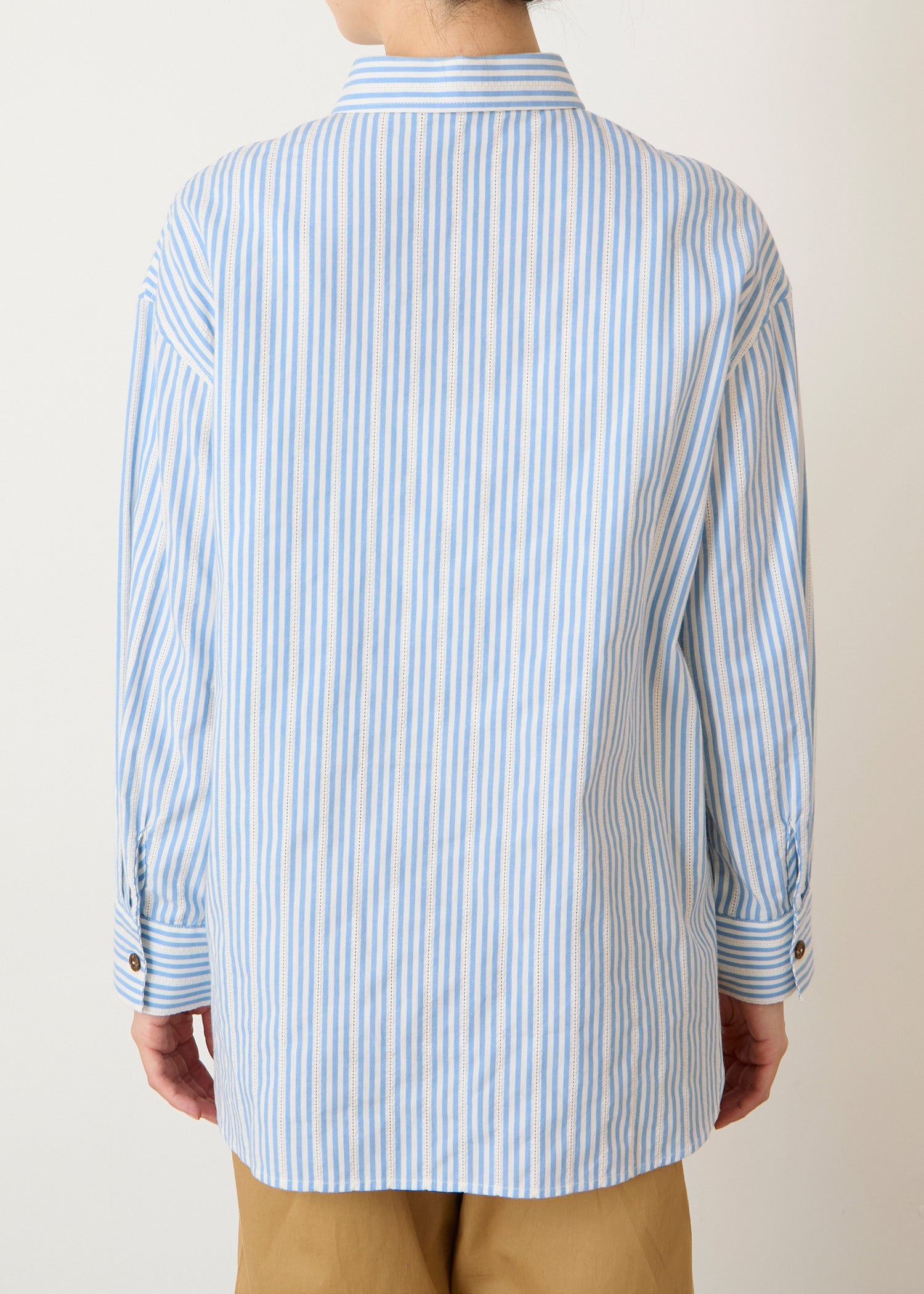 身長：162cm　着用サイズ：M