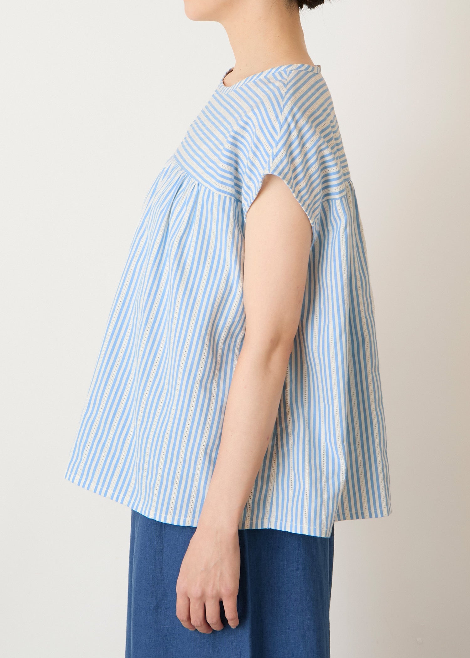 身長：162cm　着用サイズ：M