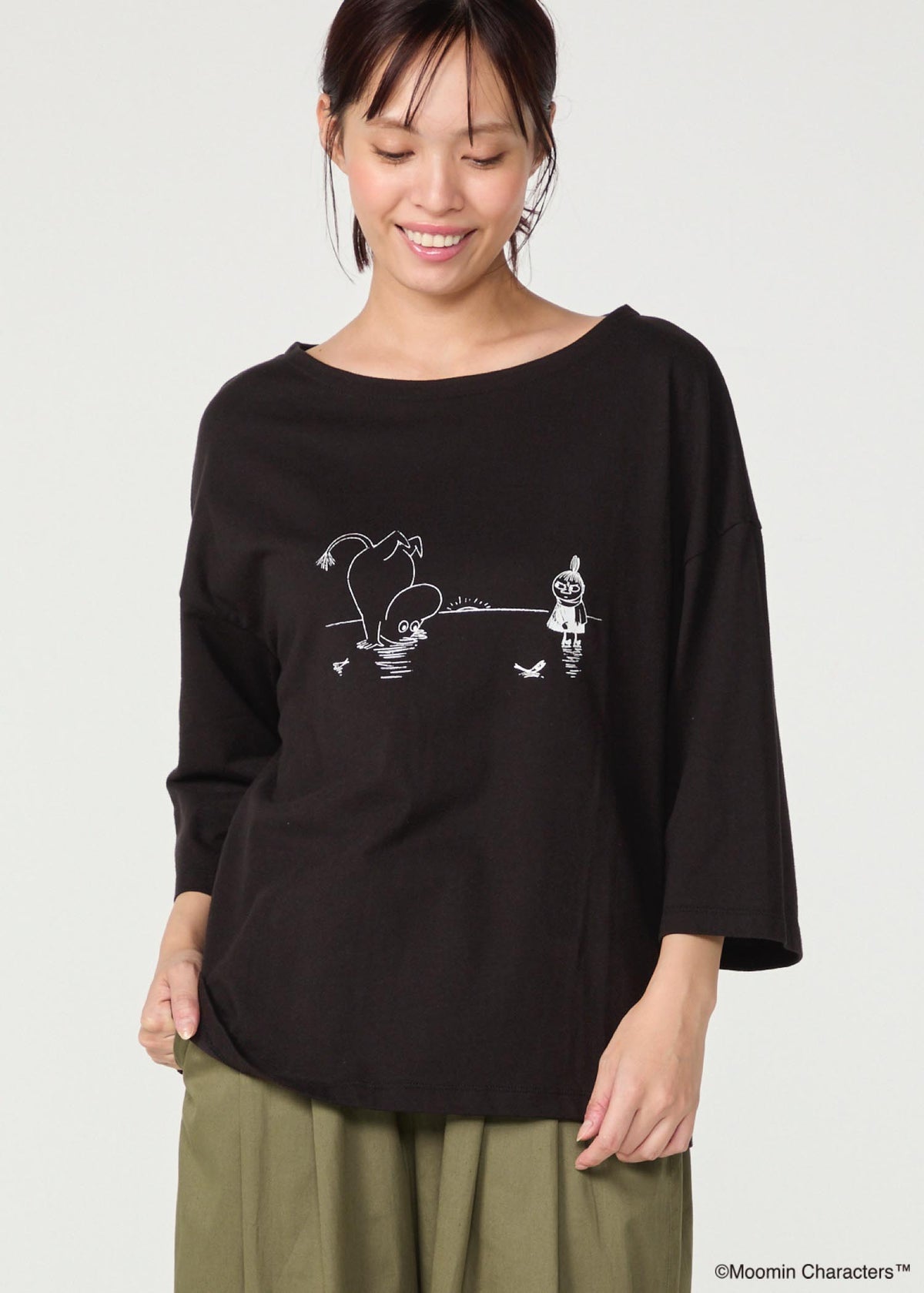 ムーミン オーガニックコットン ビッグＴシャツ・氷の上の逆立ちムーミントロール