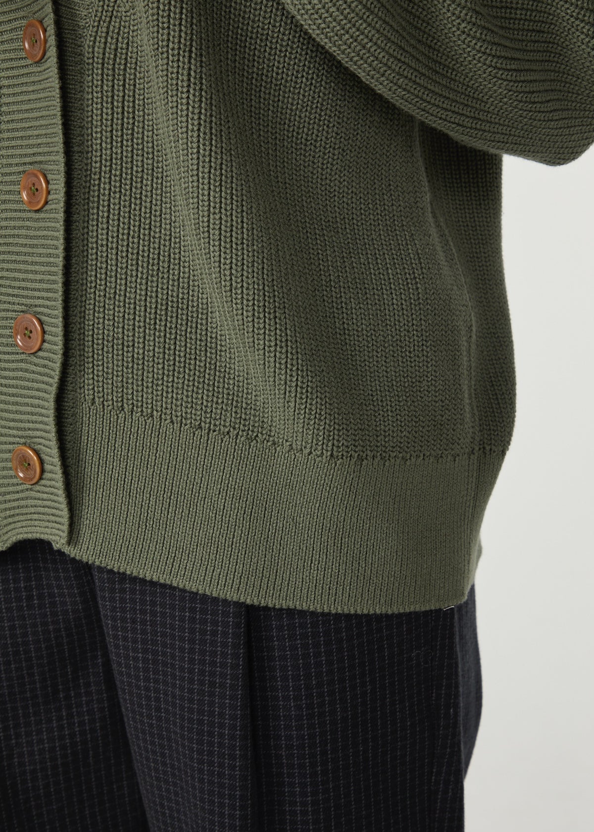 オーガニックコットンニット 片あぜVネックカーディガン