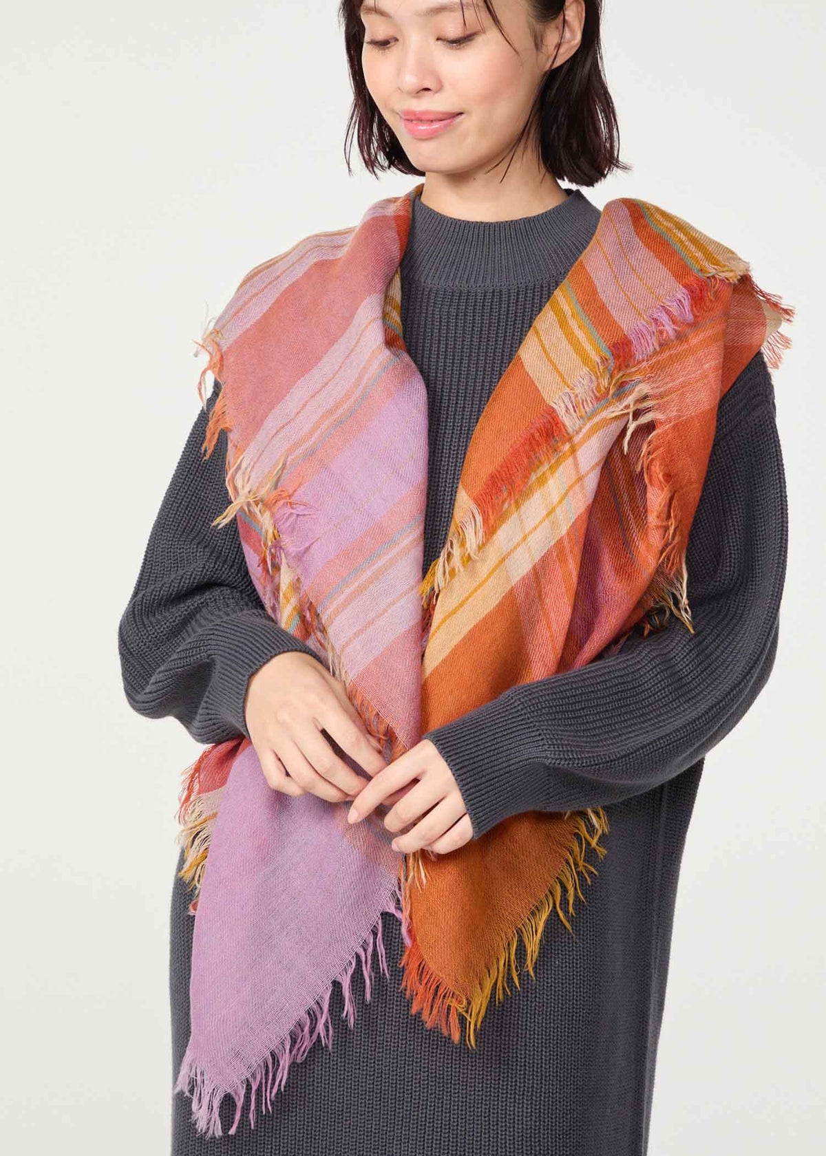手織りウールチェック スクエアストール